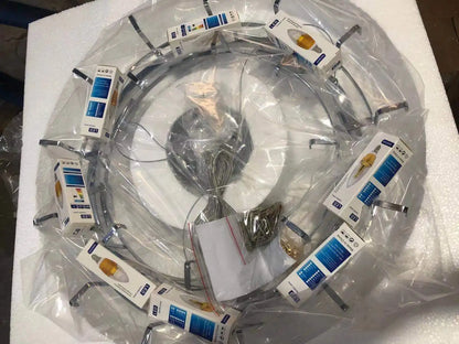 Lámpara de araña DecorBites™ Art Déco de cristal blanco con forma de pluma e iluminación LED para recibidor y dormitorio