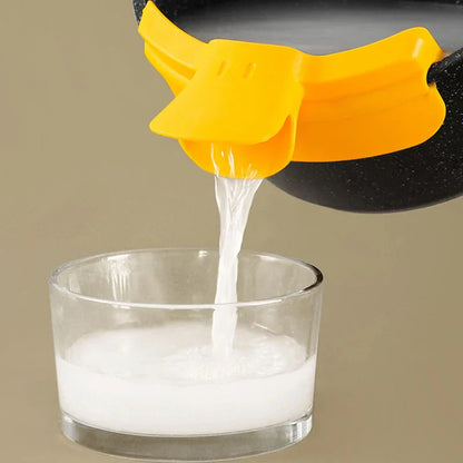 DecorBites™ Duck Beak Funnel Liquid Deflector Kitchen Tool - Leakproof Pouring Nozzle