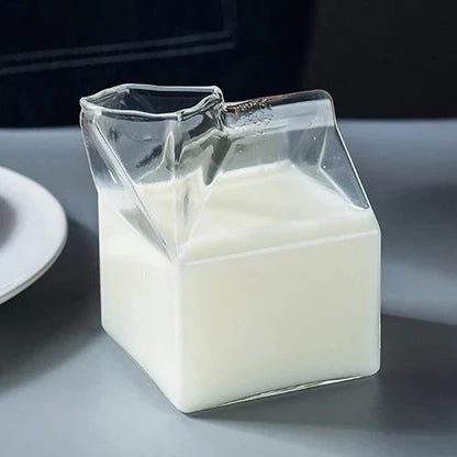 Vaso de cristal DecorBites™ con forma de caja de leche creativa - 250 ml | Bonito recipiente transparente para zumo y café