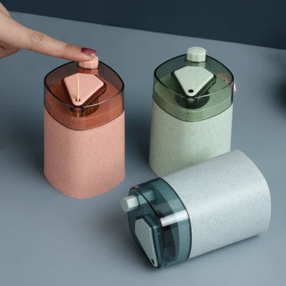 حامل موزع أعواد الأسنان الأوتوماتيكي من ديكوربايتس™ | حاوية من قش القمح قابلة للدفع