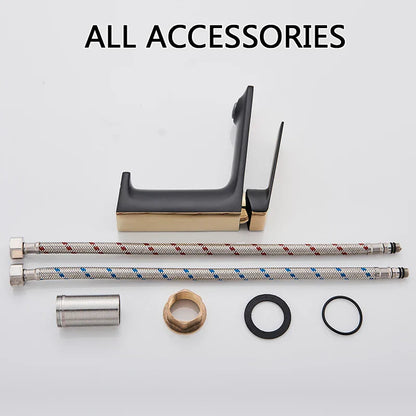 صنبور حوض الحمام الأسود الذهبي من DecorBites™: صنبور حوض حمام أنيق مثبت على السطح بمقبض ذهبي