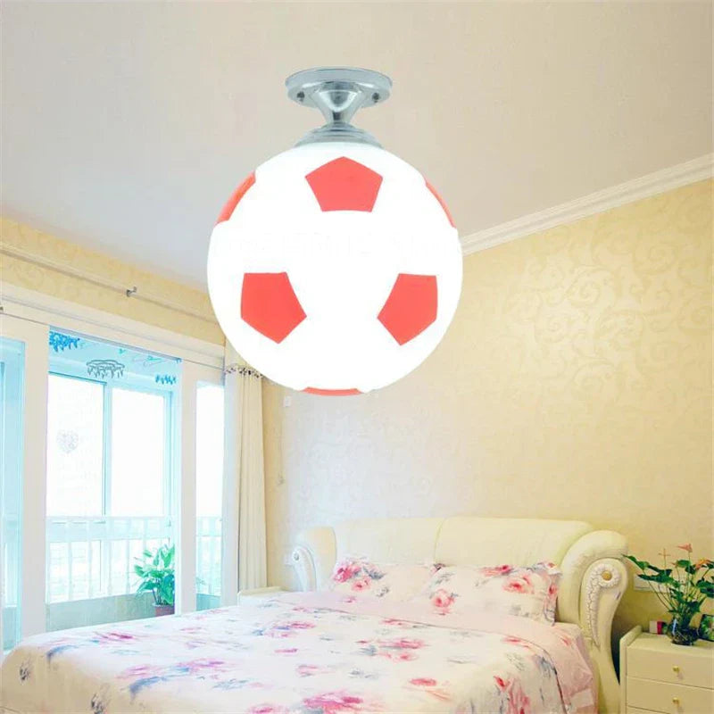 Lámpara de techo LED DecorBites™ con forma de balón de fútbol para habitación infantil, luminaria de interior