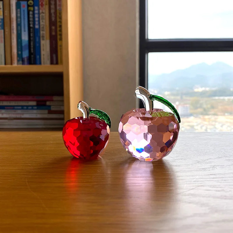 Adornos DecorBites™: Figura de pisapapeles de cristal amarillo con forma de manzana 3D - Decoración para escritorio de oficina