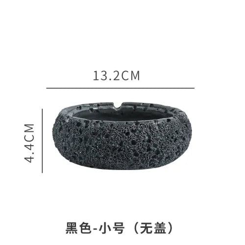 DecorBites™ Cement Astronaut Ashtray with Lid - High Temperature Resistant Cigar Ashtray