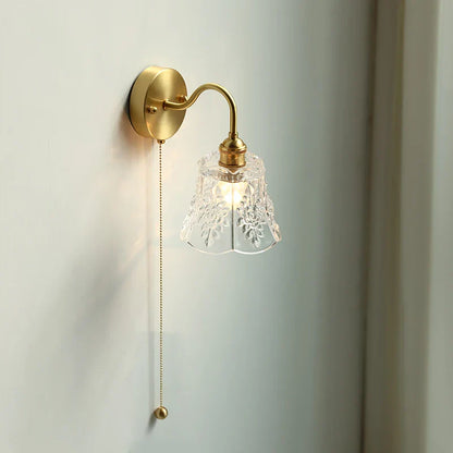 Aplique de pared de cobre con cadena para espejo de baño con luz LED de cristal DecorBites™
