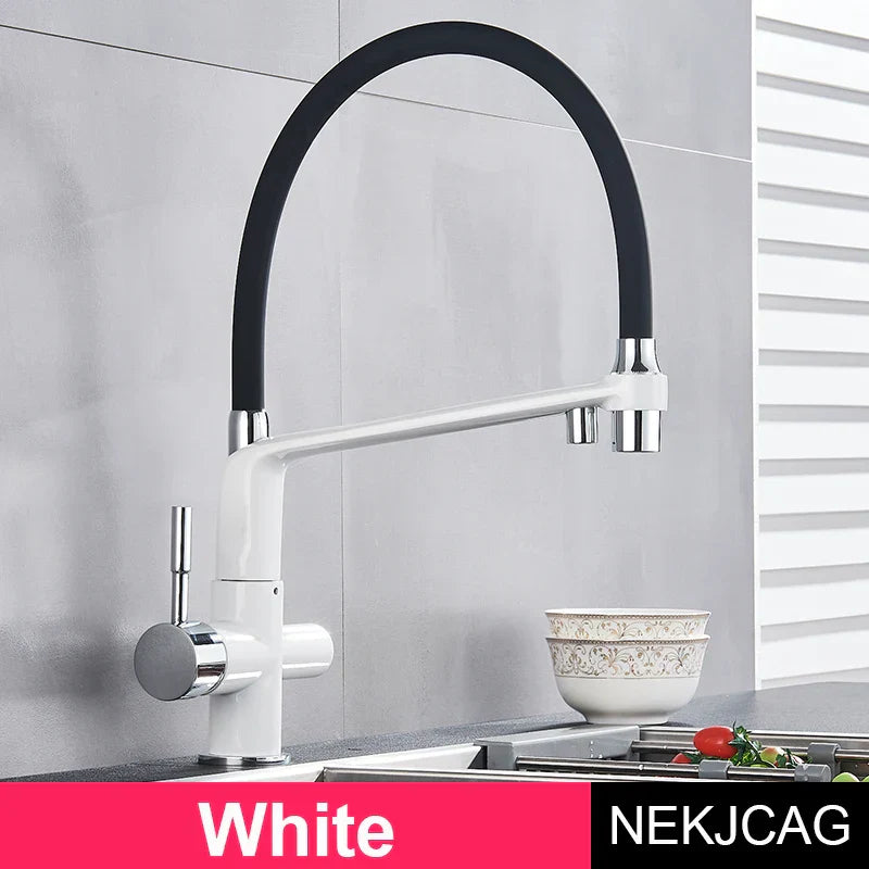 Grifo de cocina Decorbites™ en cromo negro con rotación de 360° y extracción para agua filtrada