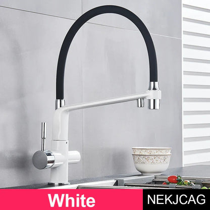 Grifo de cocina Decorbites™ en cromo negro con rotación de 360° y extracción para agua filtrada
