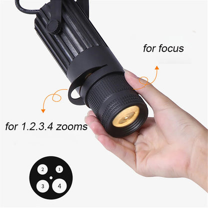 Proyector de logotipos LED DecorBites™ con zoom y enfoque manuales - 5W a 30W