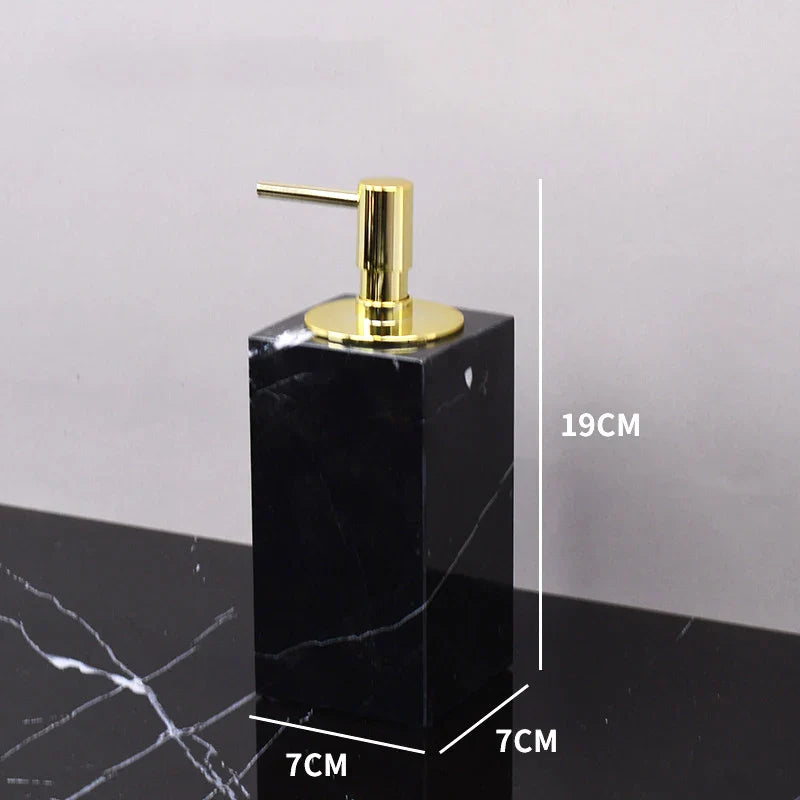 طقم حمام DecorBites™ من رخام ماركينا الأسود cue.opti