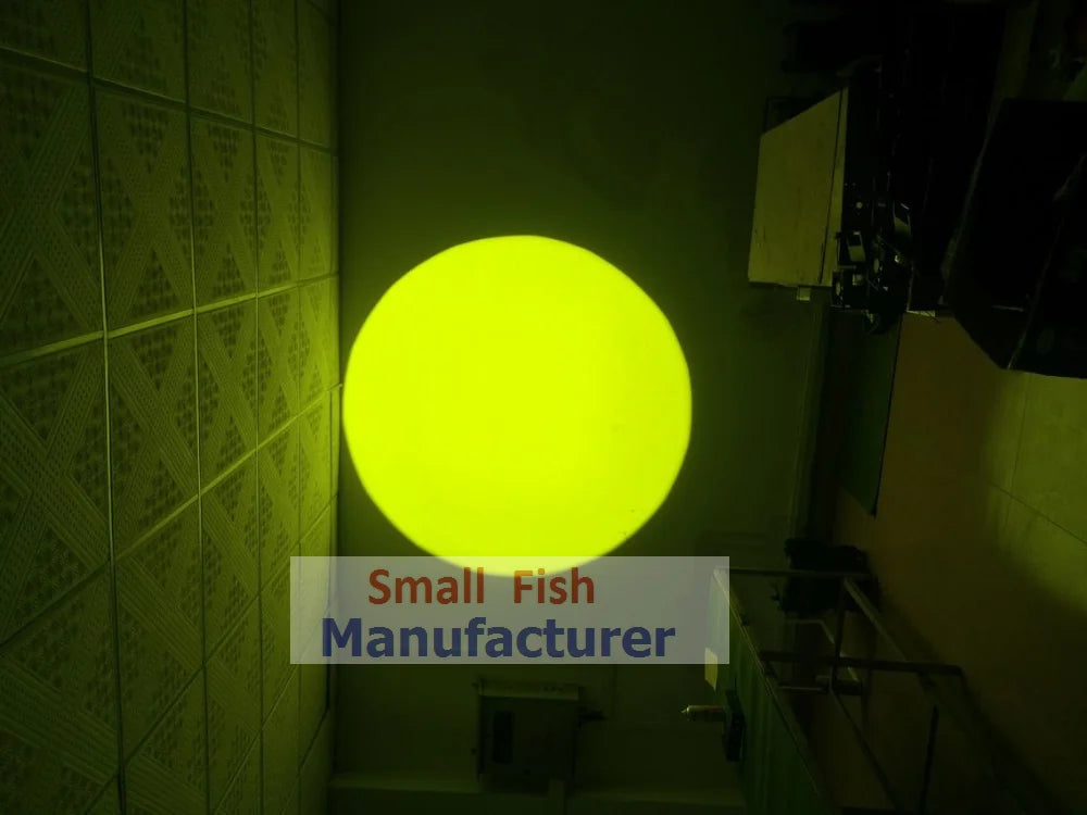 DecorBites™ 300W LED-Verfolgerscheinwerfer: Hell, farbenfroh, perfekt für Bühnen- und Hochzeitsbeleuchtung