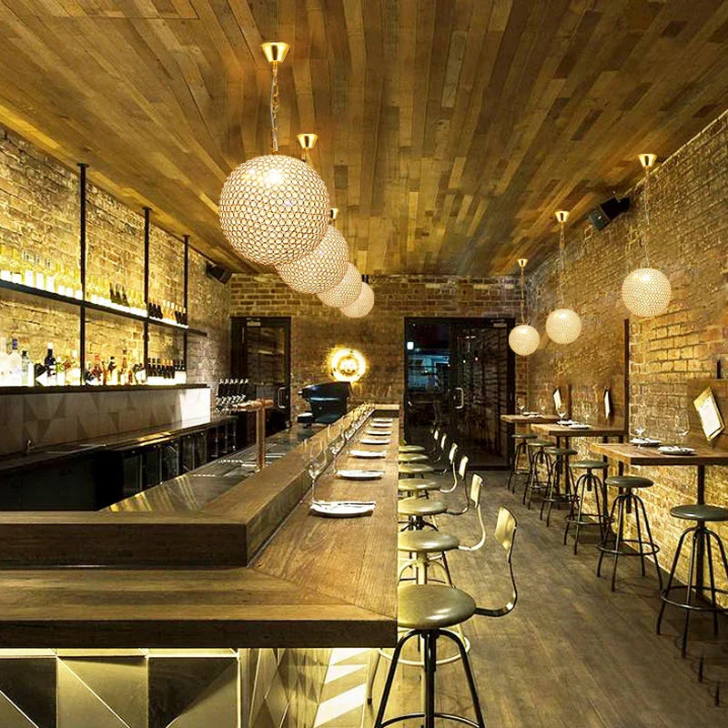 Lámpara colgante LED DecorBites™ Crystal Ball Rain Drop para comedor