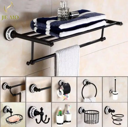 مجموعة إكسسوارات الحمام DecorBites™ المصنوعة من البورسلين الأسود والنحاس