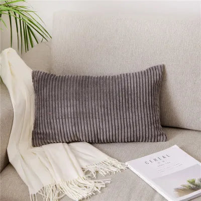 غطاء وسادة مخملي من DecorBites™‎ بنقشة مخملية مزخرفة مقاس 40×60 سم