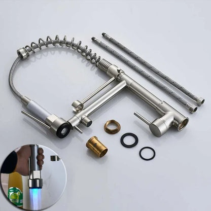 Grifo de cocina DecorBites™ con luz LED, color oro rosa, con caño giratorio extraíble con resorte