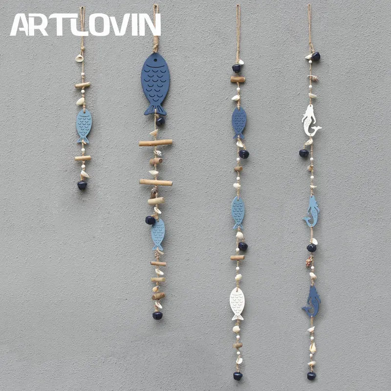ديكور بايتس™ - قلادة على شكل سمكة زرقاء على شكل خادمة بحرية مصنوعة من أجراس خشبية عائمة لتزيين الحائط