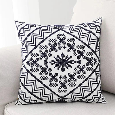 غطاء وسادة قماشية مطرزة بنقشة أزتك من ديكوربايتس™، مقاس 45×45 سم