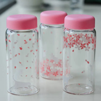 زجاجة مياه زجاجية من ديكوربايتس™ كاواي ساكورا، 310 مل، بتصميم حيوان كرتوني لطيف