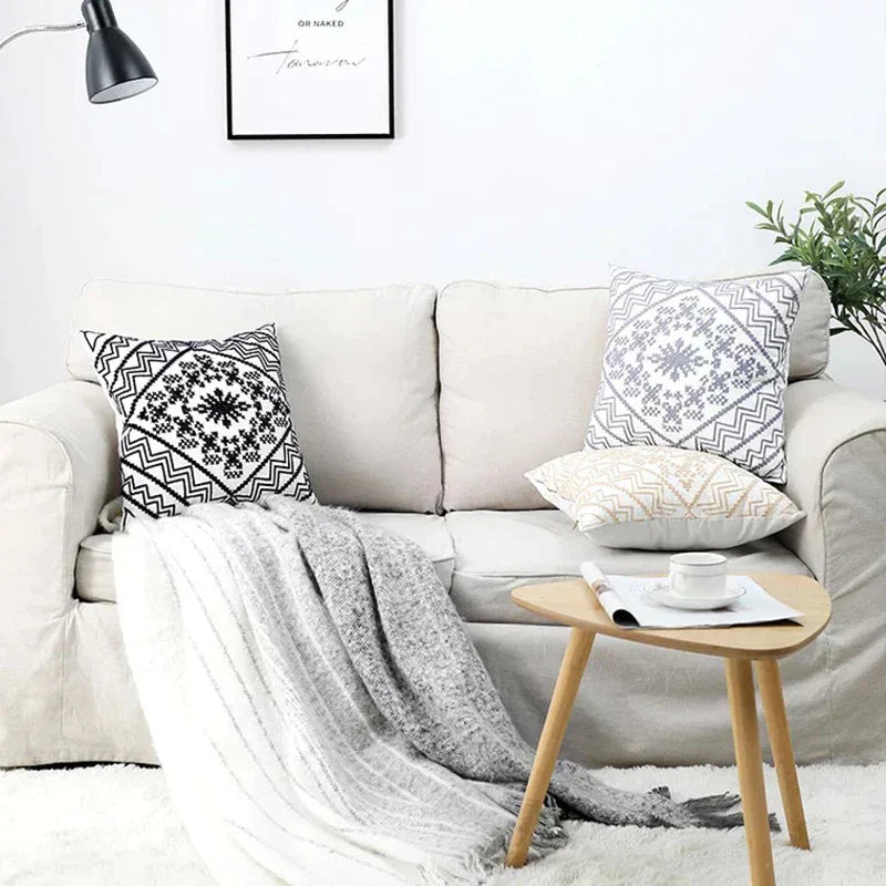 غطاء وسادة قماشية مطرزة بنقشة أزتك من ديكوربايتس™، مقاس 45×45 سم