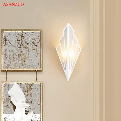 Lámpara de pared interior LED DecorBites™ con forma de abanico para pasillos, escaleras y dormitorios.