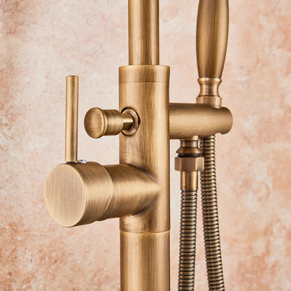 صنبور حوض استحمام نحاسي عتيق مثبت على الأرضية من DecorBites™ مزود بفوهة دوارة وخلاط دش