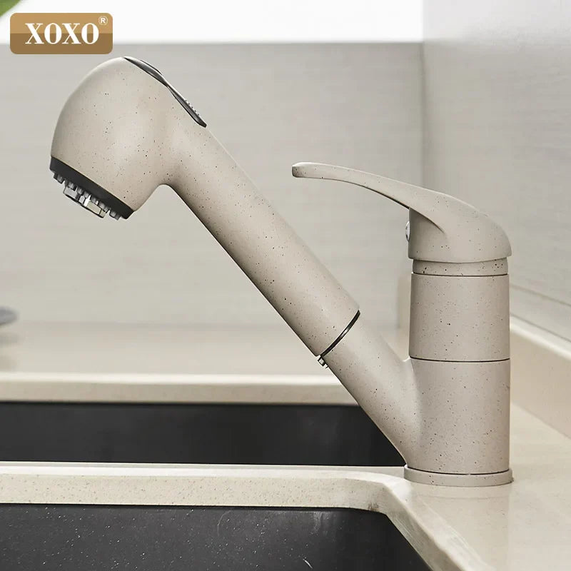 صنبور مطبخ أسود مصقول من DecorBites™، صنبور خلاط رذاذ قابل للسحب، ماء ساخن وبارد، 360 درجة