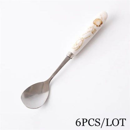 طقم ملاعق قهوة DecorBites™ مكون من 6 قطع، مصنوع من الخزف العظمي الأوروبي وأدوات مائدة من الفولاذ المقاوم للصدأ