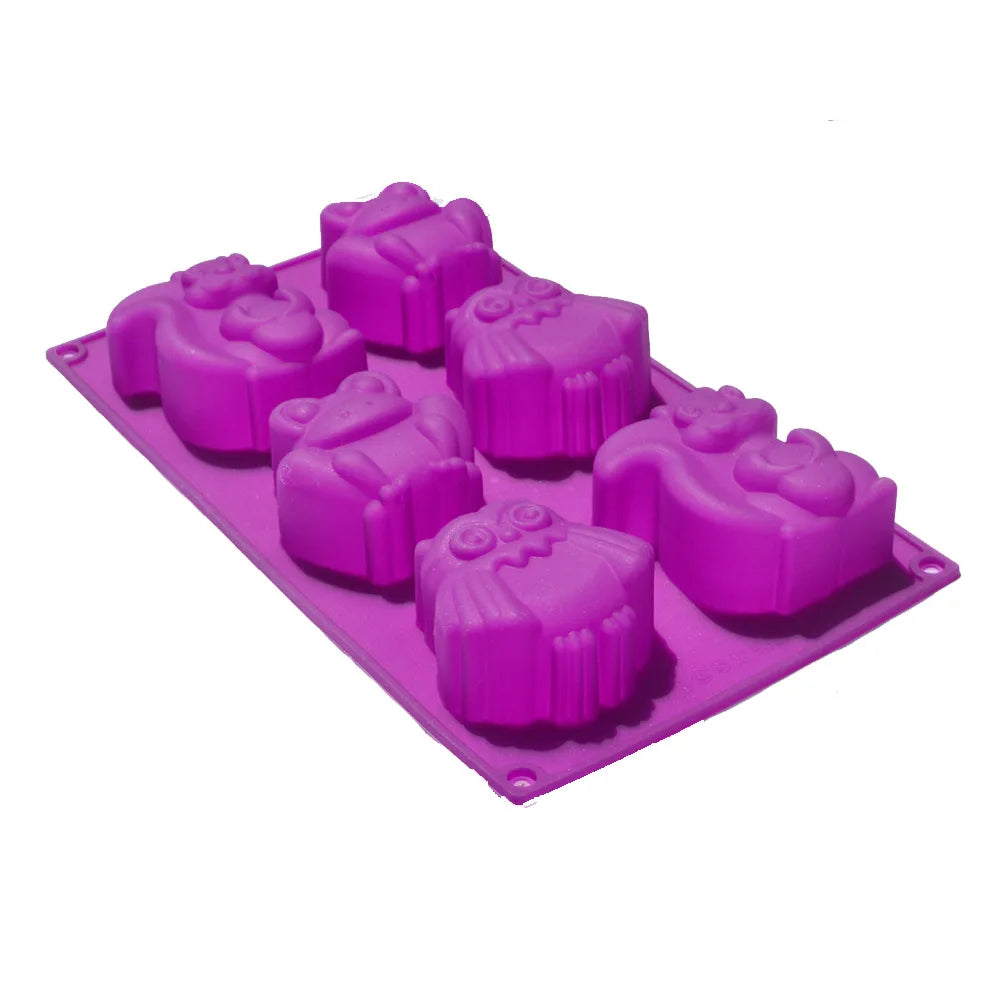 DecorBites™ Cartoon Animal Silicone Cake Mould - Creative DIY Owl Squirrel Model Bakeware