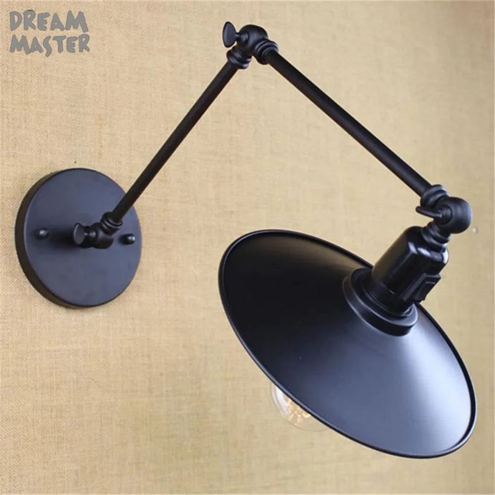 Aplique de pared industrial DecorBites™ con brazo articulado, interruptor negro, de hierro.