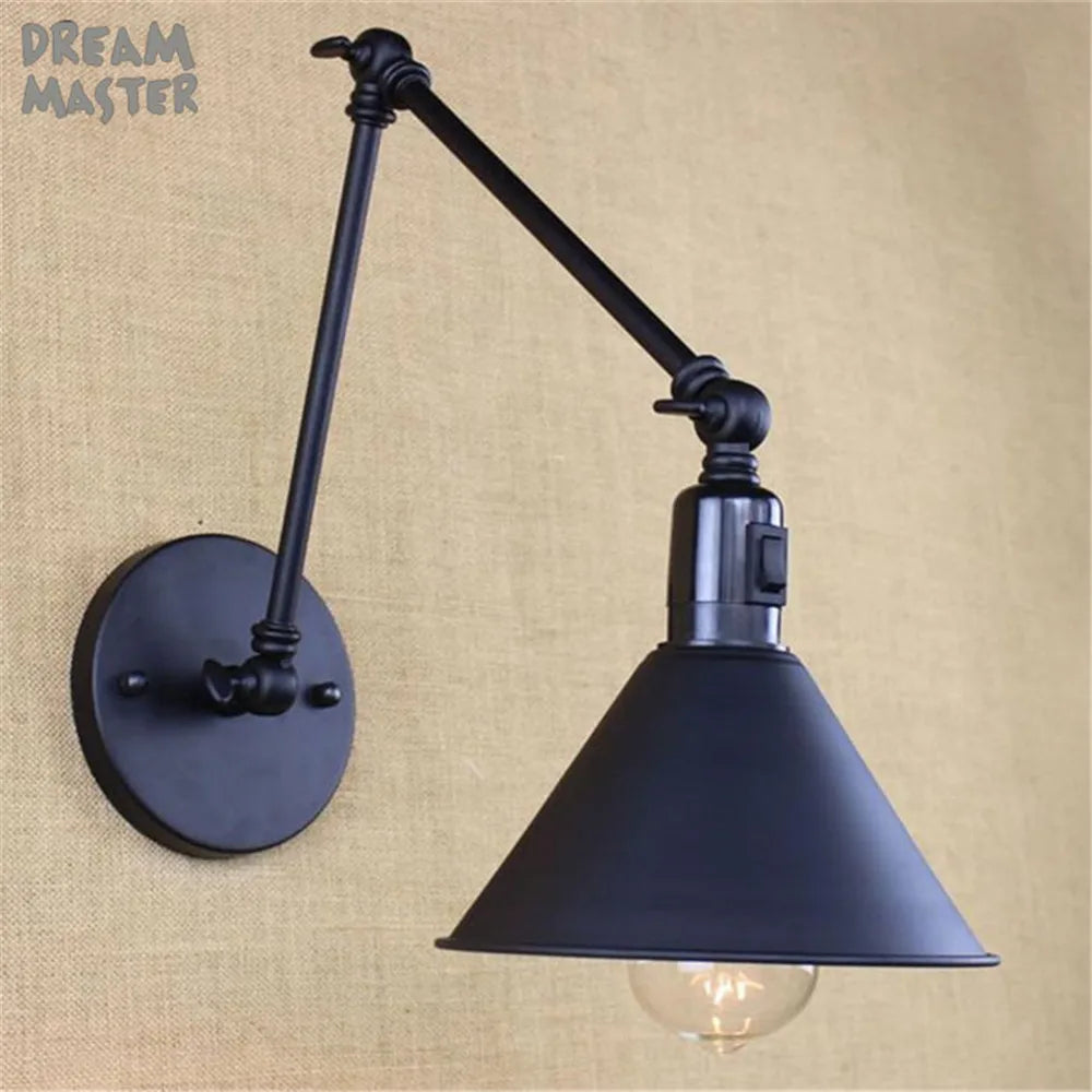 Aplique de pared industrial DecorBites™ con brazo articulado, interruptor negro, de hierro.