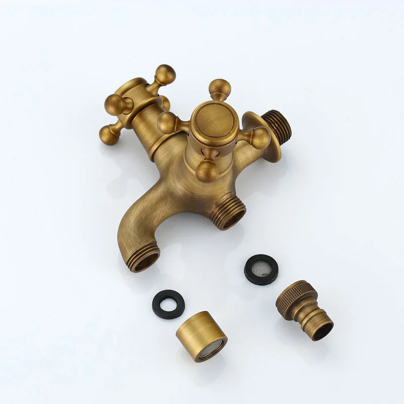 صنابير حمام سباحة DecorBites™‎ العتيقة المصنوعة من النحاس الأصفر بمقابض متقاطعة مزدوجة مثبتة على الحائط