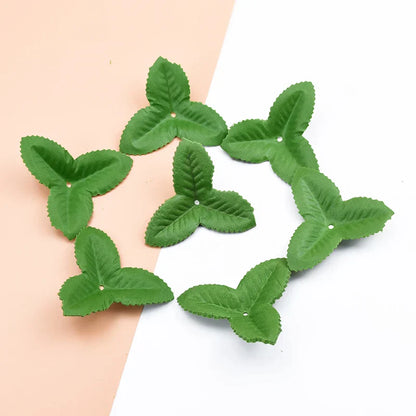 Rosas artificiales de seda con hojas verdes DecorBites™ para decoración de bodas y del hogar, manualidades y proyectos DIY