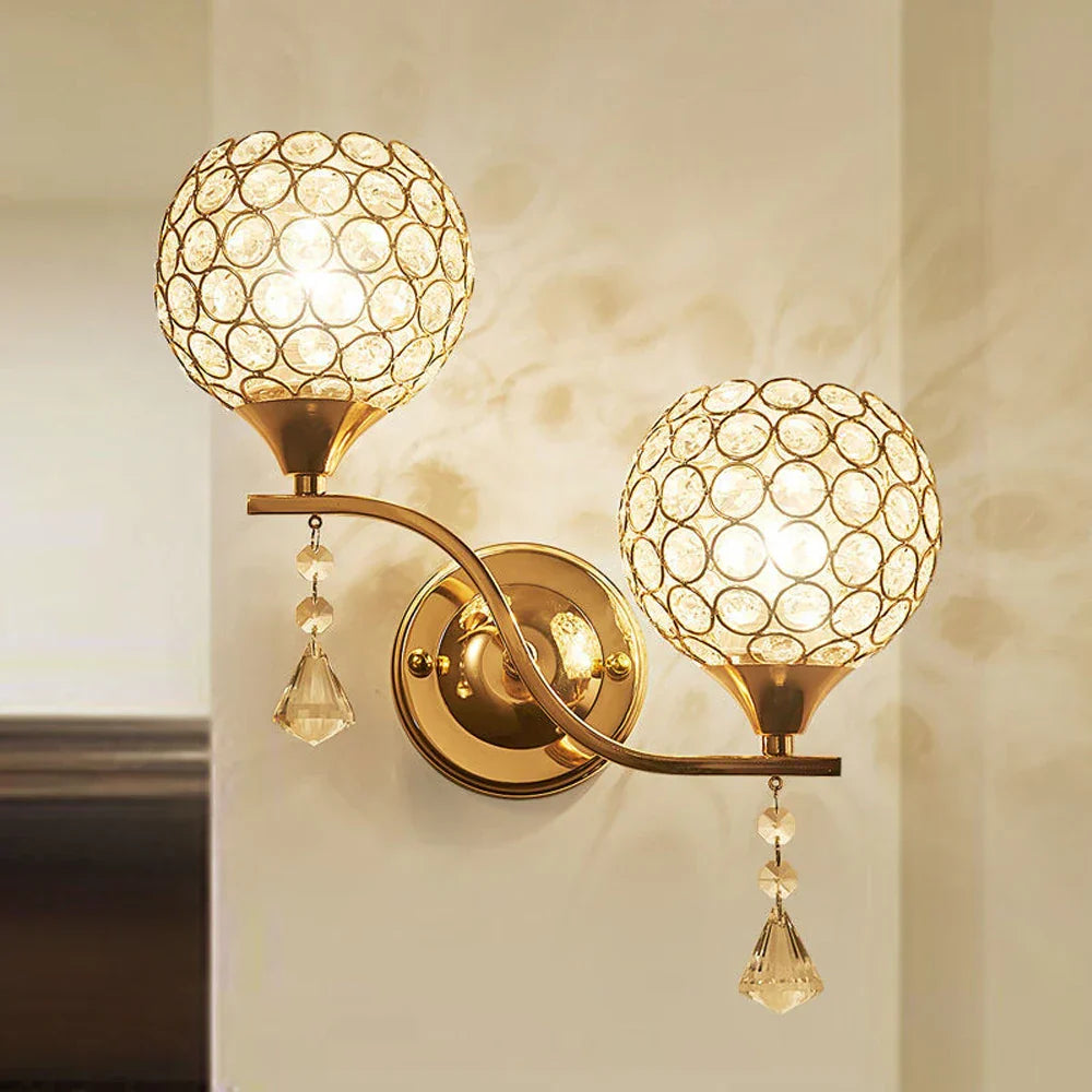 Aplique de pared de cristal DecorBites™: Lámpara de pared moderna para mesilla de noche, ideal para la decoración del hogar.