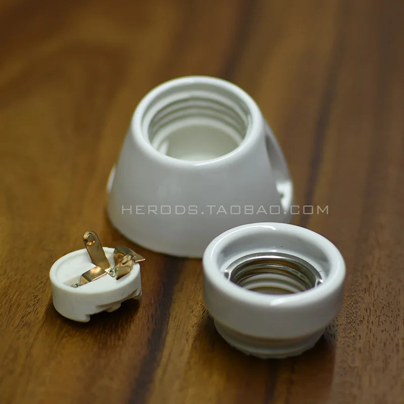 DecorBites™ Ceramic E27 Lamp Bulb Holder Base, Table Ceiling Fitting Socket Lampholder