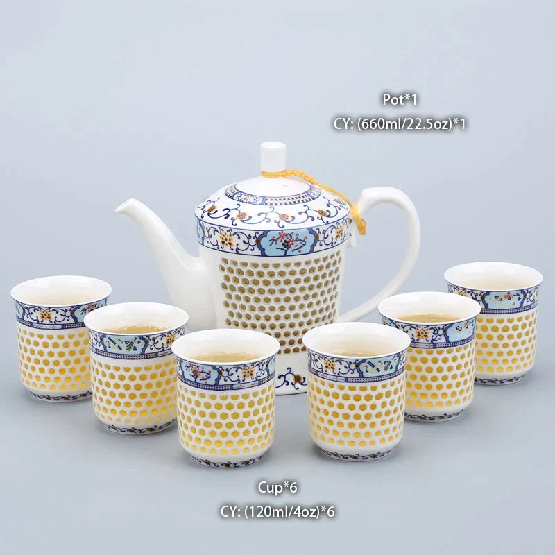 DecorBites™ Blue White Porcelain Tea Pot 660ml - Traditional Chinese Kung Fu Teaware