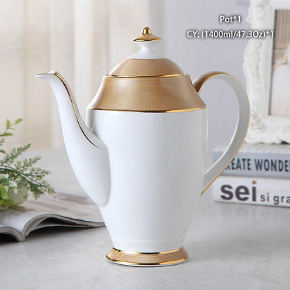 Tetera DecorBites™ de porcelana fina: Elegante cafetera de porcelana europea para amantes del té.