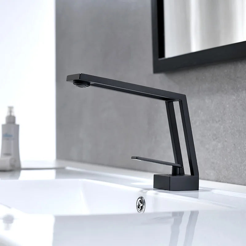 Grifo mezclador para lavabo DecorBites™ de latón negro con monomando para montaje en cubierta