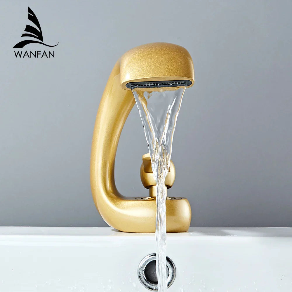Grifo de Lavabo Decorbites™ Gold Basin: Grifo Mezclador de Una Palanca en Latón Moderno para Baño