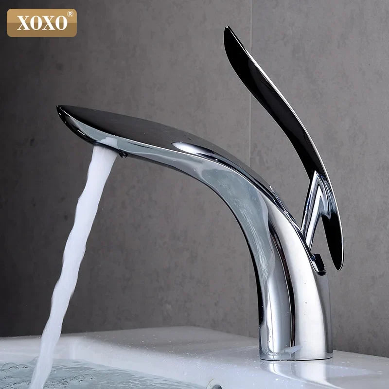 Grifo de palanca única para lavabo Gold Basin™ Mezclador de agua caliente y fría - 23025A-H