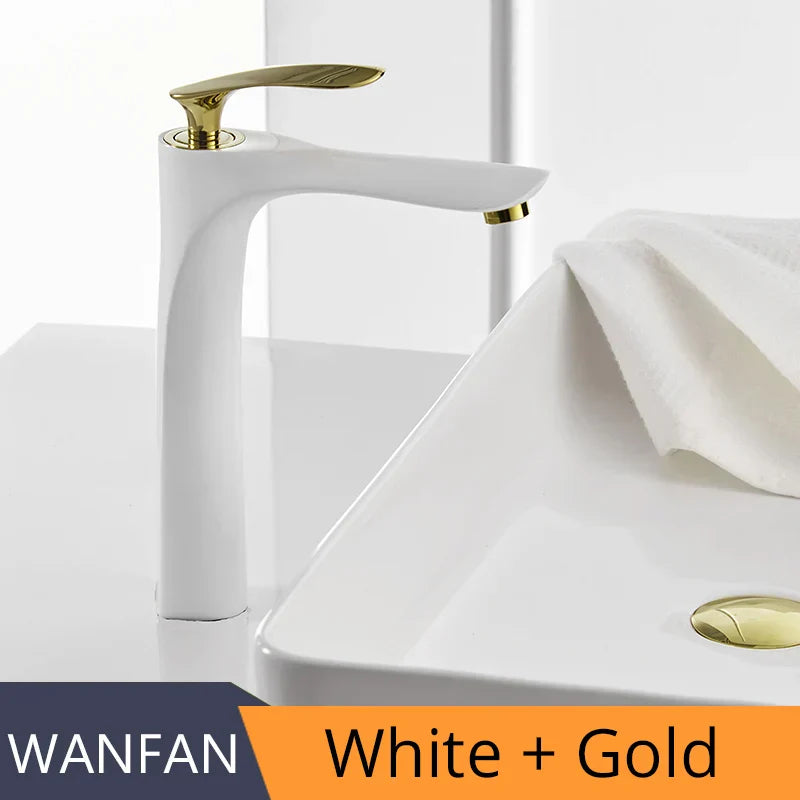 Grifo de lavabo de latón con acabado en cromo dorado Decorbites™ Mezclador de agua caliente y fría