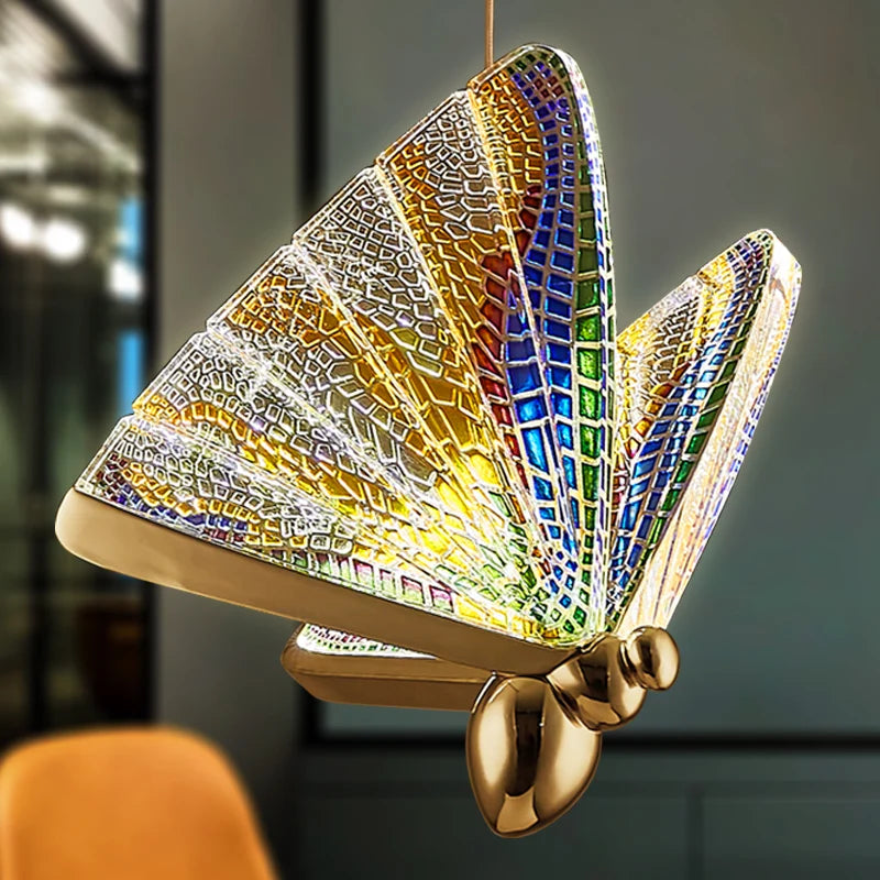 Decorbites™ LED-Schmetterlings-Hängeleuchte für das Wohnzimmer - Bunte Acryl-Insektenleuchte