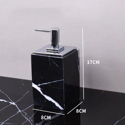 طقم حمام DecorBites™ من رخام ماركينا الأسود cue.opti