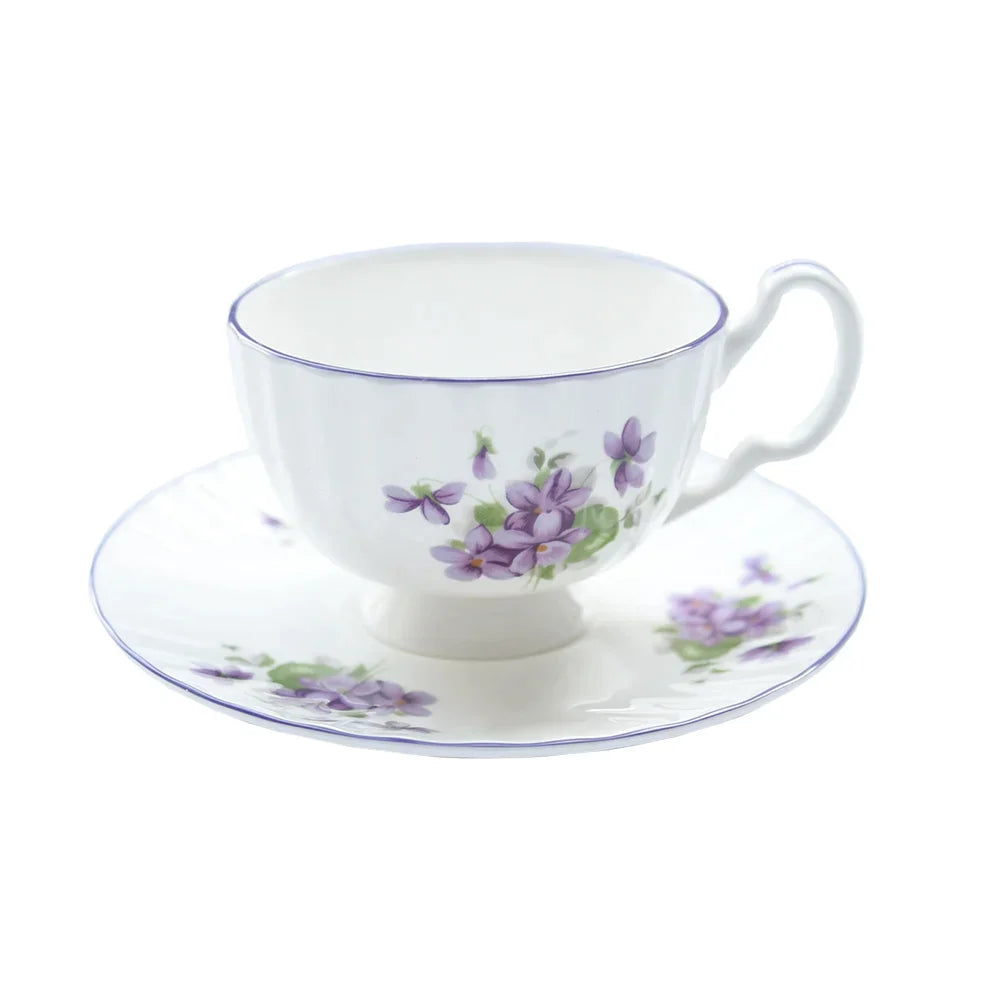 طقم شاي بلو دريم من ديكوربايتس™: كوب، صحن، برطمان حليب، وعاء سكر، أطباق وأكثر