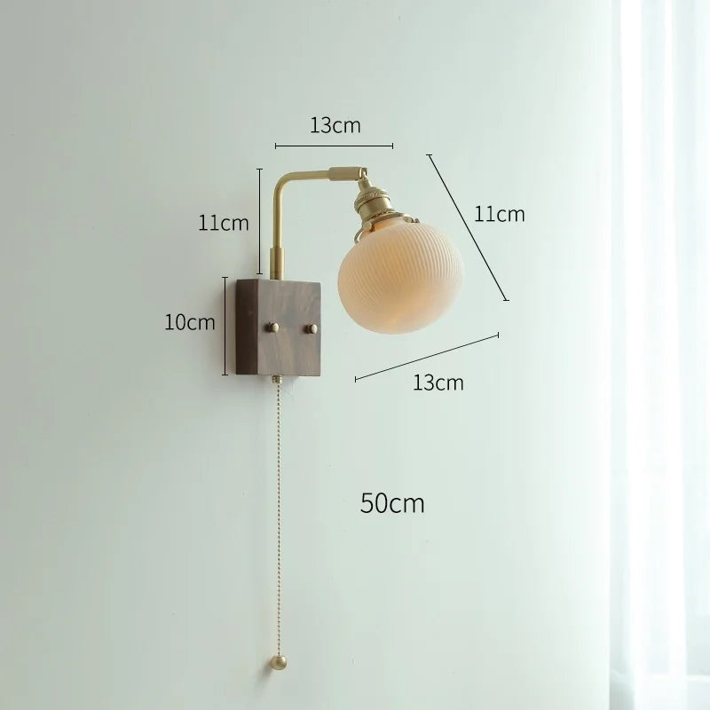 Lámpara de pared LED con bola de cerámica DecorBites™ con interruptor de cadena para sala de estar