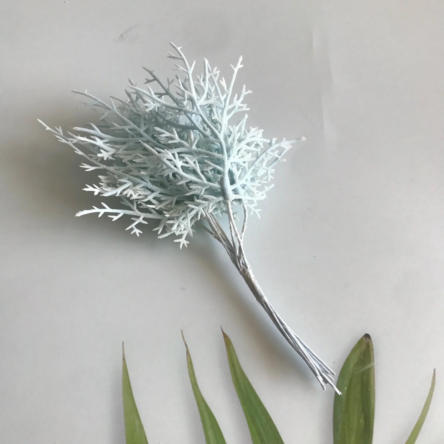 DecorBites™ Dried Flower Bouquets for Home Decor, Photography Props, and Crafts