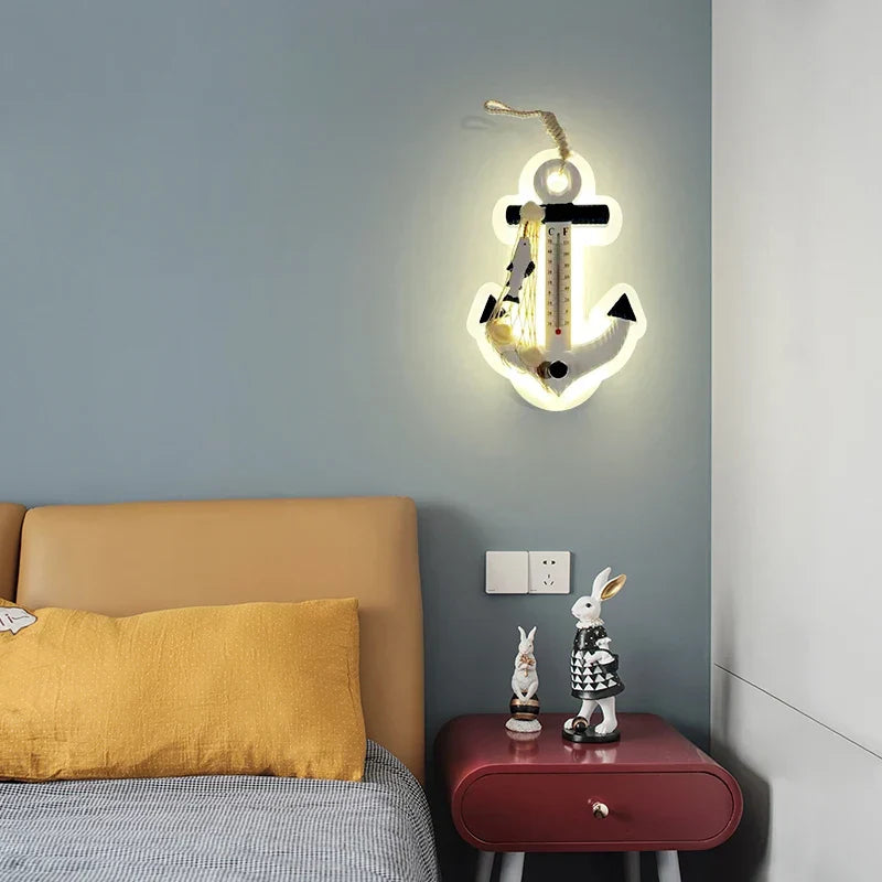 Luz de pared LED para niños Decorbites™ con timón de barco - Decoración mediterránea de tema oceánico
