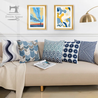 غطاء وسادة DecorBites™ مطرز بنقوش هندسية زهرية زرقاء مقاس 45×45 سم لمنزل مريح