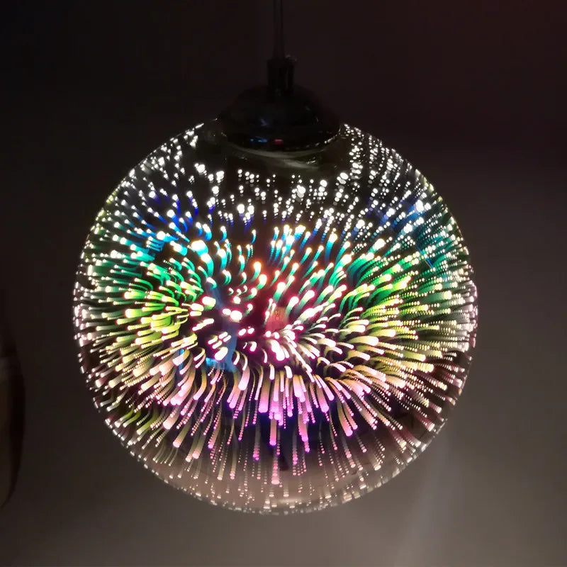 Lámpara colgante LED con bola de cristal DecorBites™ para una decoración interior elegante
