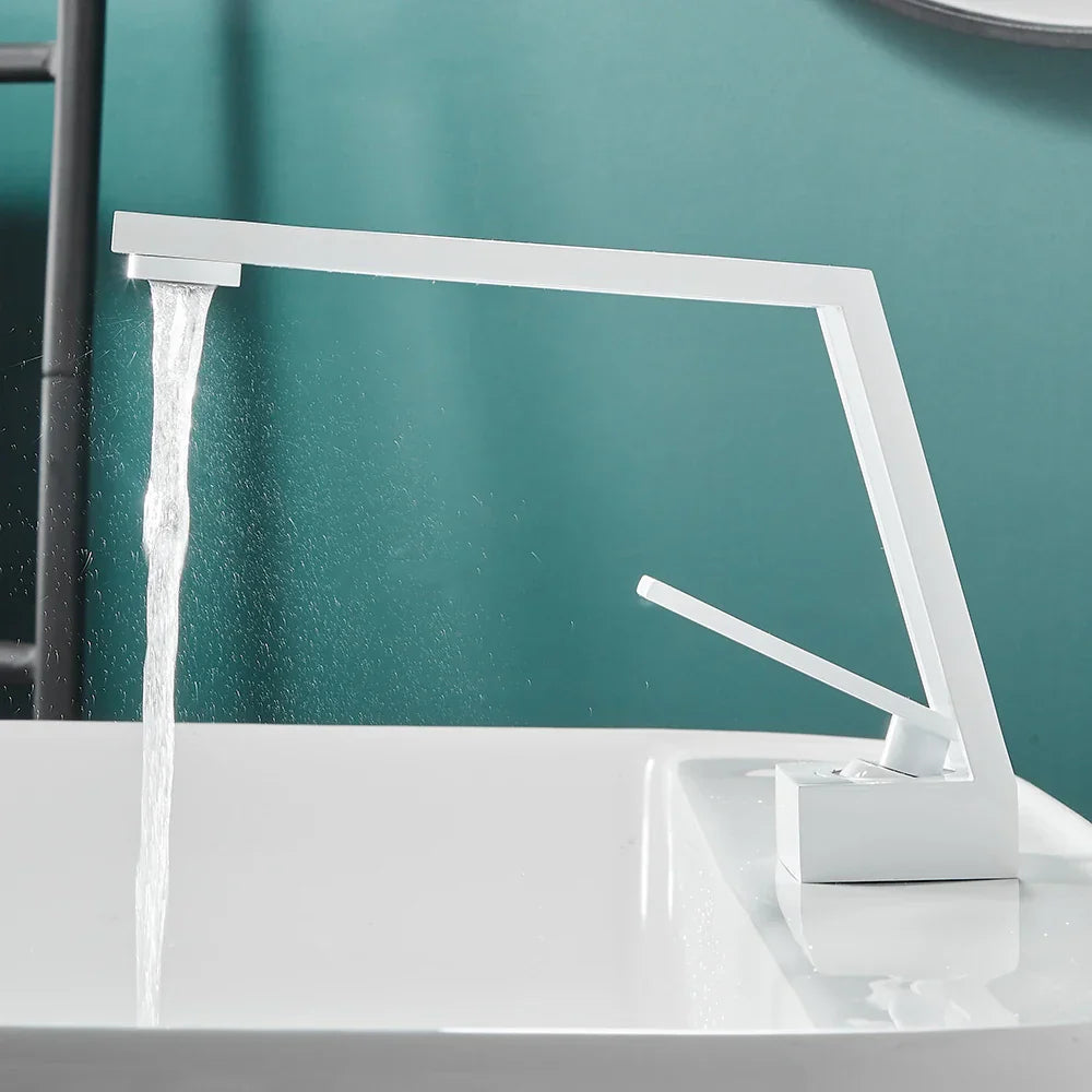 DecorBites™ Black Single Handle Basin Faucet Modern Bathroom Mixer