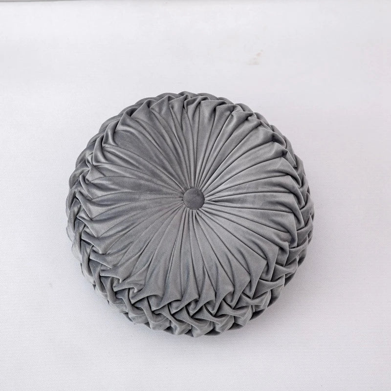 وسادة مخملية دائرية بتصميم عجلة سيارة قرع ثلاثية الأبعاد من DecorBites™ لتزيين الأريكة