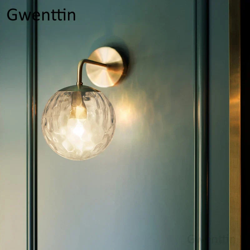 Lámpara de pared con bola de vidrio dorado Decorbites™ | Aplique de espejo nórdico para iluminación interior